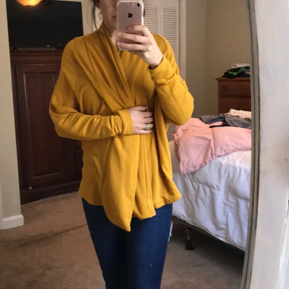 Mustard cardigan - Picture 3 of 5